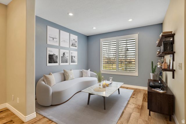 2 S 285 W, Centerville, UT 84014