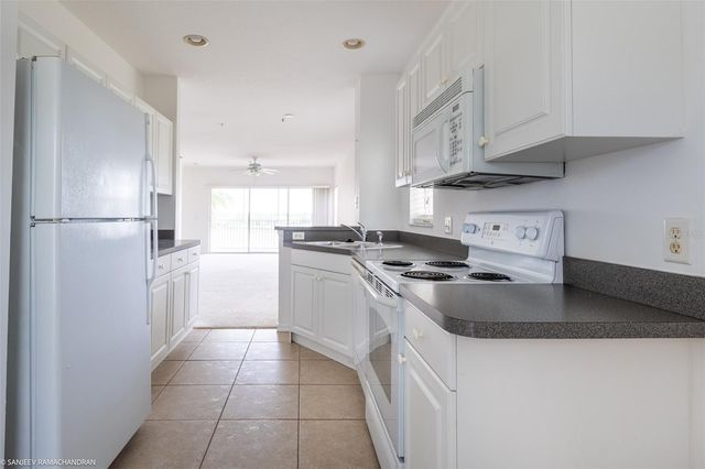 2180 HERON LAKE DRIVE 308, Punta Gorda, FL 33983