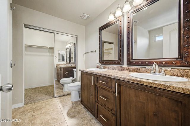 2036 E HEARTWOOD Lane, Phoenix, AZ 85022