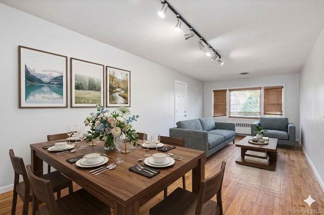 36 Nirvana Avenue, Great Neck, NY 11023