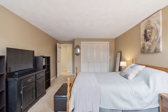 57 Casablanca Ct 57, Haverhill, MA 01832