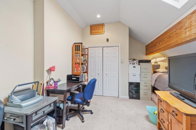 57 Casablanca Ct 57, Haverhill, MA 01832