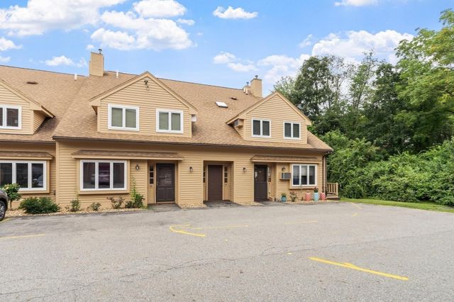 57 Casablanca Ct 57, Haverhill, MA 01832