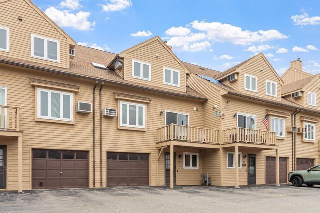 57 Casablanca Ct 57, Haverhill, MA 01832