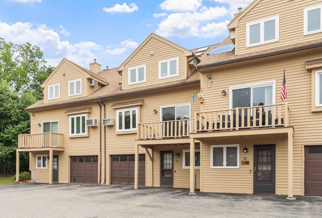 57 Casablanca Ct 57, Haverhill, MA 01832