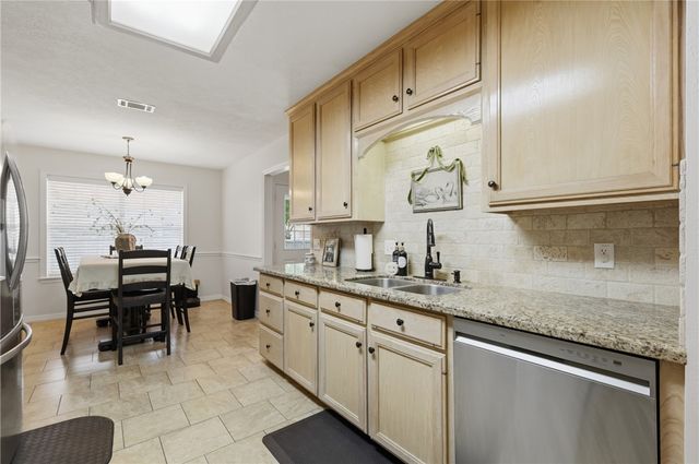 4600 Kensington Road, Bryan, TX 77802