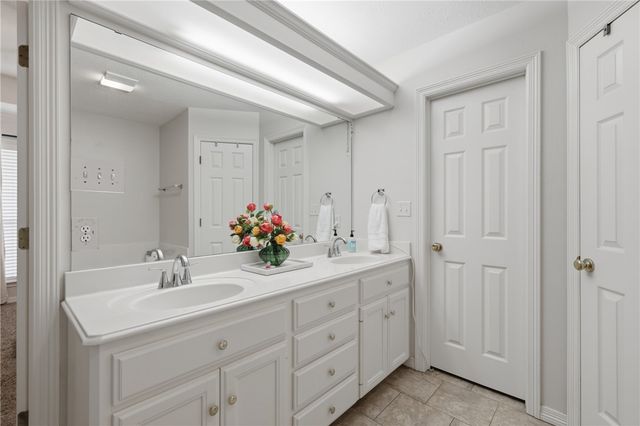 4600 Kensington Road, Bryan, TX 77802
