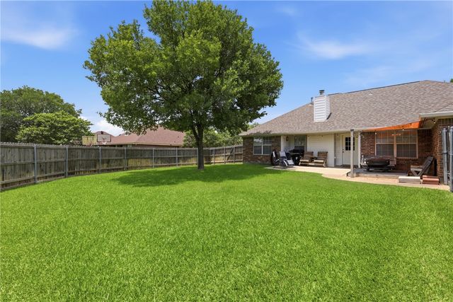 4600 Kensington Road, Bryan, TX 77802
