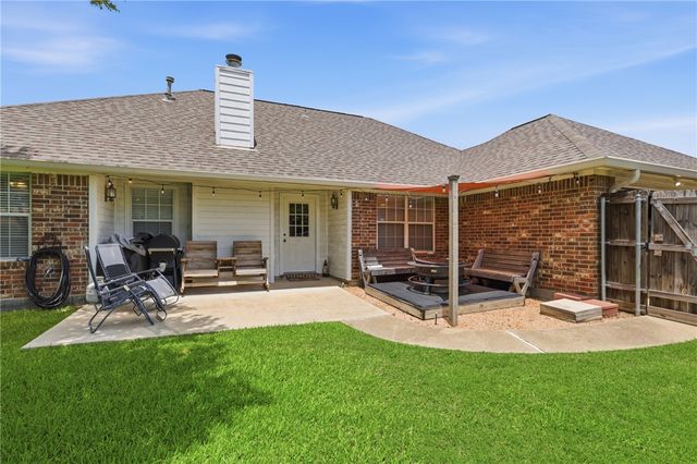 4600 Kensington Road, Bryan, TX 77802