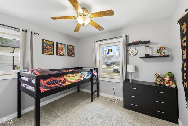 41 N Wagon Road, Bargersville, IN 46106