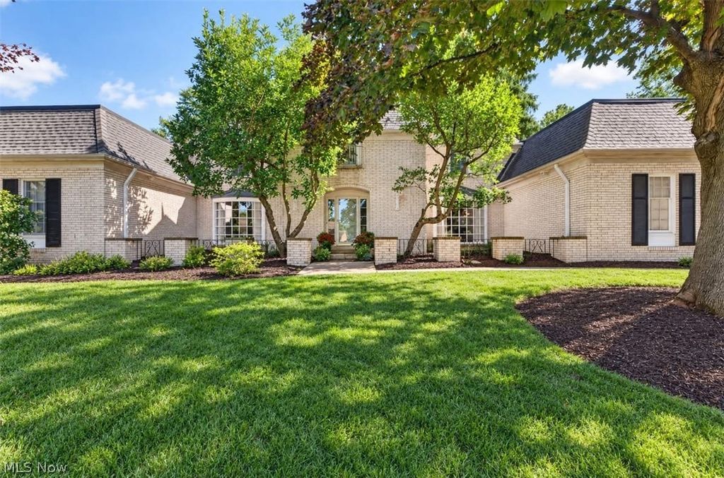 1265 Grenada Drive NE, Canton, OH 44714
