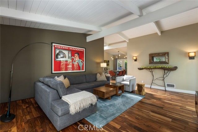 11922 Sunshine, Studio City (los Angeles), CA 91604