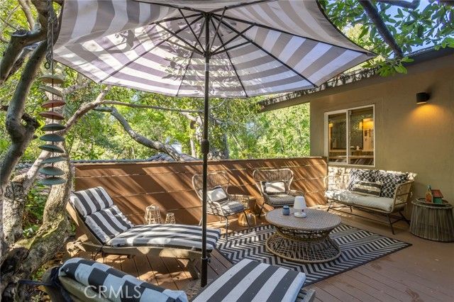 11922 Sunshine, Studio City (los Angeles), CA 91604