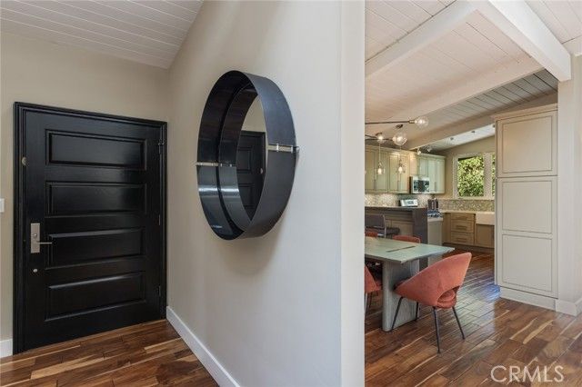 11922 Sunshine, Studio City (los Angeles), CA 91604