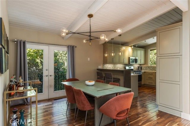 11922 Sunshine, Studio City (los Angeles), CA 91604