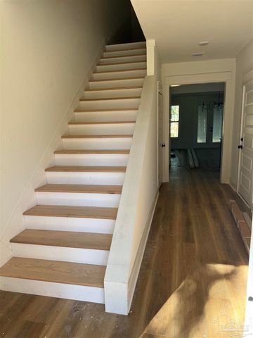 1206 E Jordan St, Pensacola, FL 32503