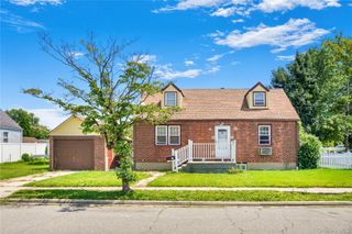 57 Franklin Street, Elmont, NY 11003
