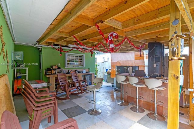 5574 SW 3rd St, Miami, FL 33134