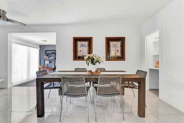 2301 Ridgeway Avenue, West Palm Beach, FL 33401