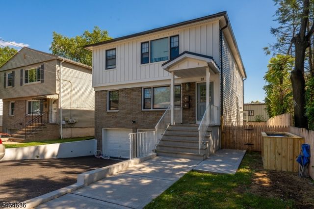 28 Taranto Ct, Maplewood Twp., NJ 07040
