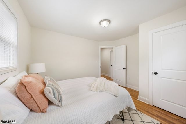 28 Taranto Ct, Maplewood Twp., NJ 07040