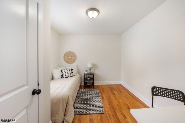 28 Taranto Ct, Maplewood Twp., NJ 07040
