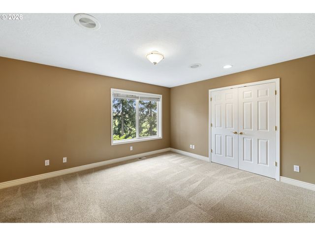 11930 Se MT SCOTT Blvd, Happy Valley, OR 97086