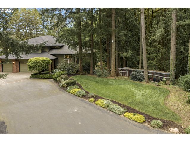 11930 Se MT SCOTT Blvd, Happy Valley, OR 97086