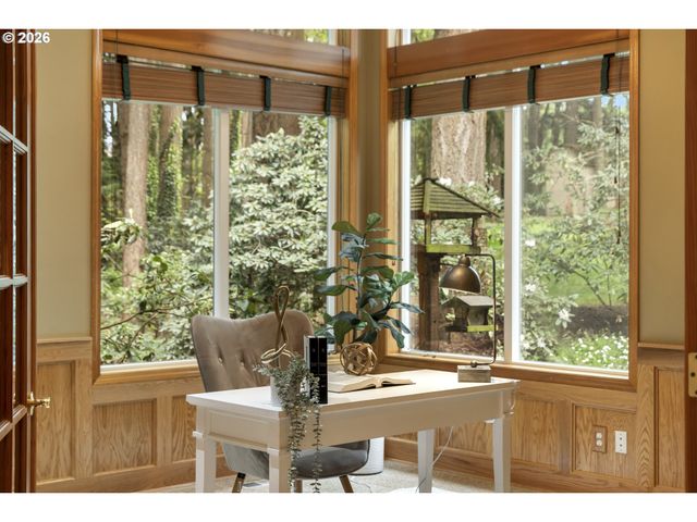 11930 Se MT SCOTT Blvd, Happy Valley, OR 97086