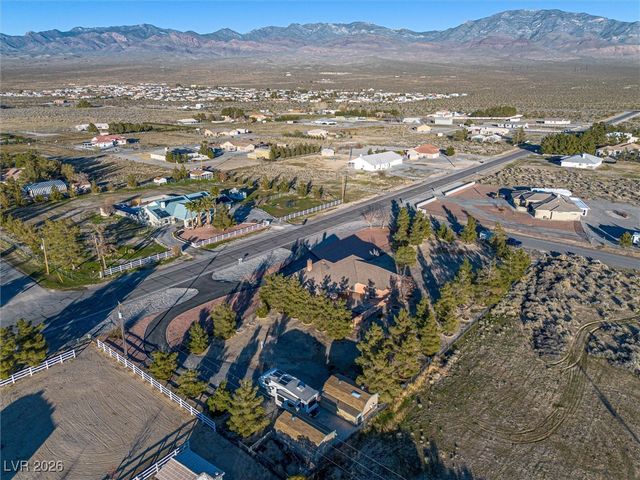261 East Harris Farm Road, Pahrump, NV 89060