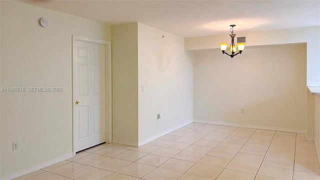 677 SW 111th Ave 204, Pembroke Pines, FL 33025