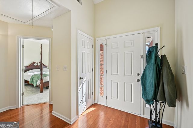 25 Pacific Avenue, Sharpsburg, GA 30277