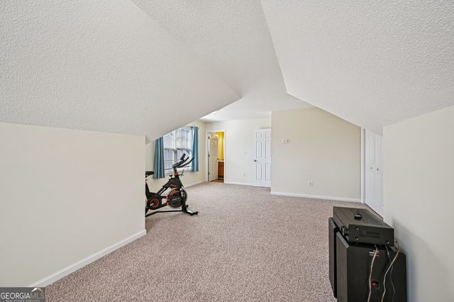 25 Pacific Avenue, Sharpsburg, GA 30277