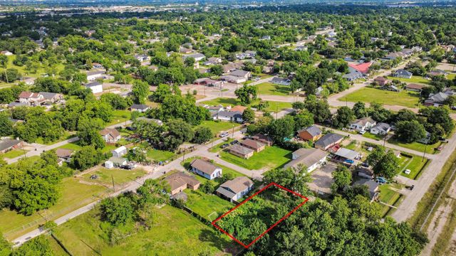 4508 Eddie Street, Houston, TX 77026