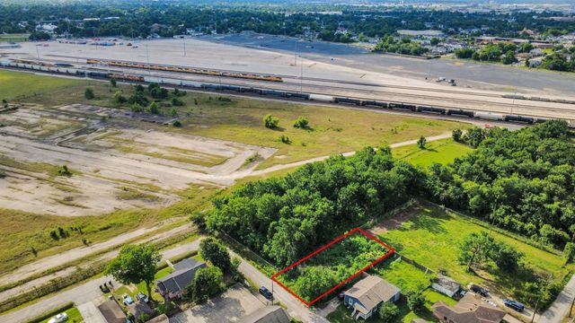4508 Eddie Street, Houston, TX 77026