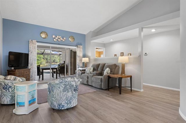 5009 SOUTHERN PINE CIRCLE, Venice, FL 34293