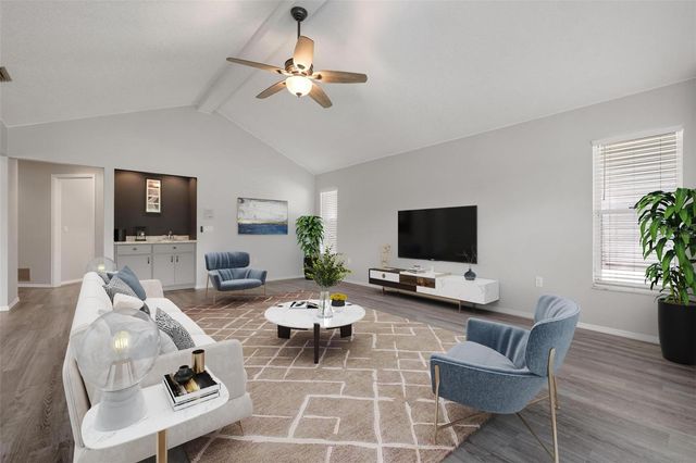 5009 SOUTHERN PINE CIRCLE, Venice, FL 34293
