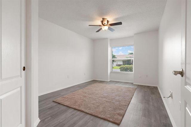 5009 SOUTHERN PINE CIRCLE, Venice, FL 34293