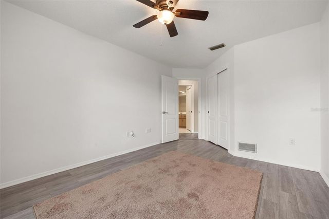 5009 SOUTHERN PINE CIRCLE, Venice, FL 34293