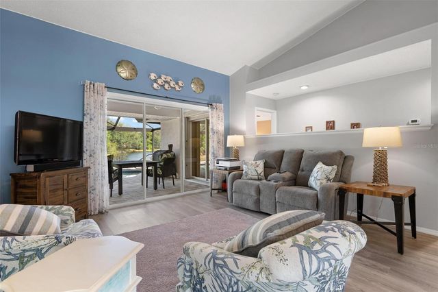5009 SOUTHERN PINE CIRCLE, Venice, FL 34293