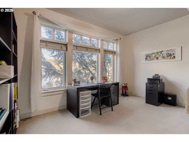 9548 Nw FLEISCHNER St, Portland, OR 97229