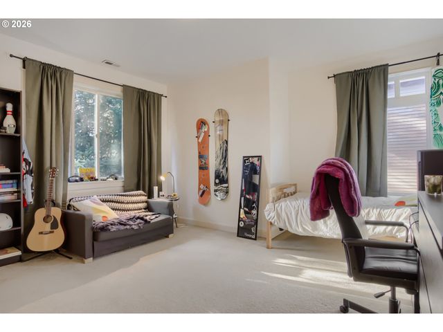 9548 Nw FLEISCHNER St, Portland, OR 97229