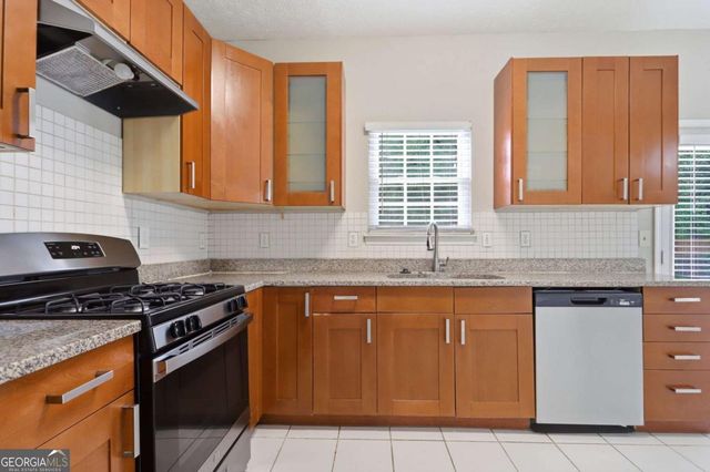 2710 Park Avenue, Austell, GA 30106