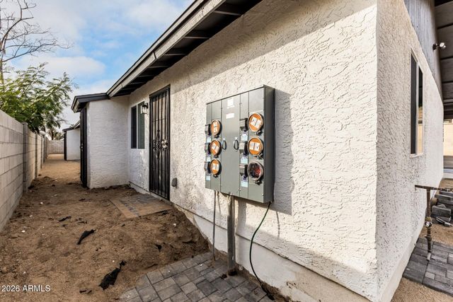 11230 N 17TH Avenue, Phoenix, AZ 85029