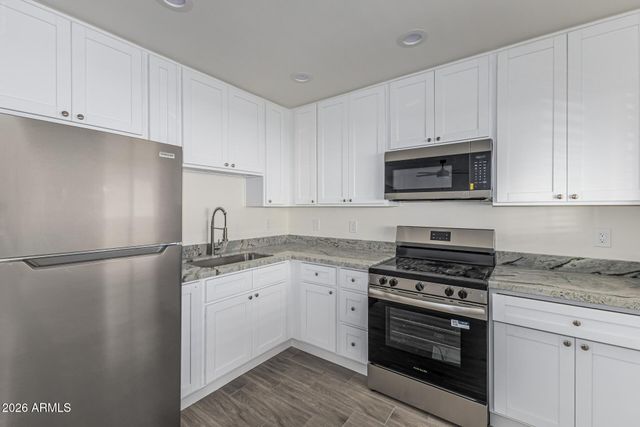 11230 N 17TH Avenue, Phoenix, AZ 85029