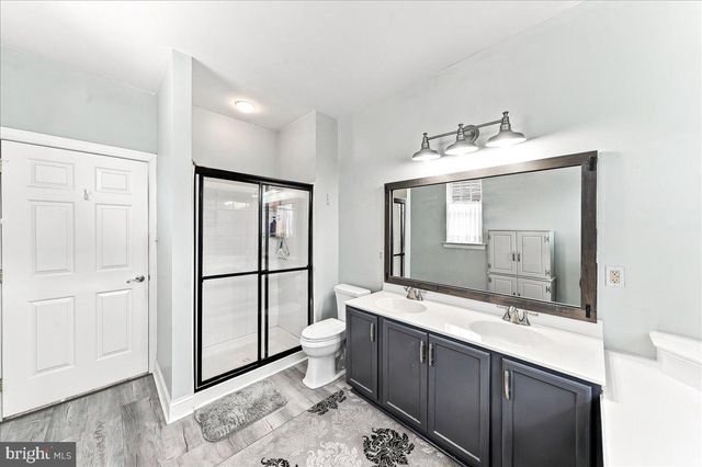 700 ARBOR LN, Kennett Square, PA 19348