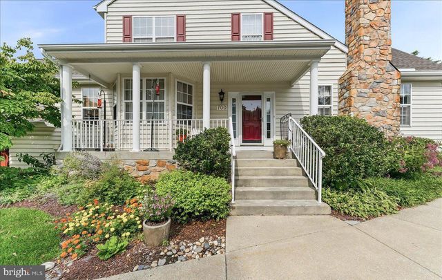 700 ARBOR LN, Kennett Square, PA 19348