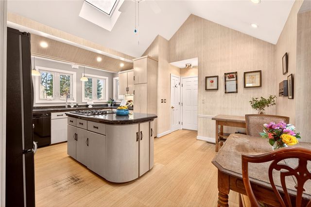 1200 Fairway 18 Street, Macedon, NY 14502