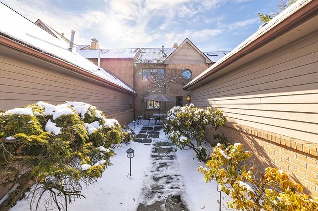 1200 Fairway 18 Street, Macedon, NY 14502