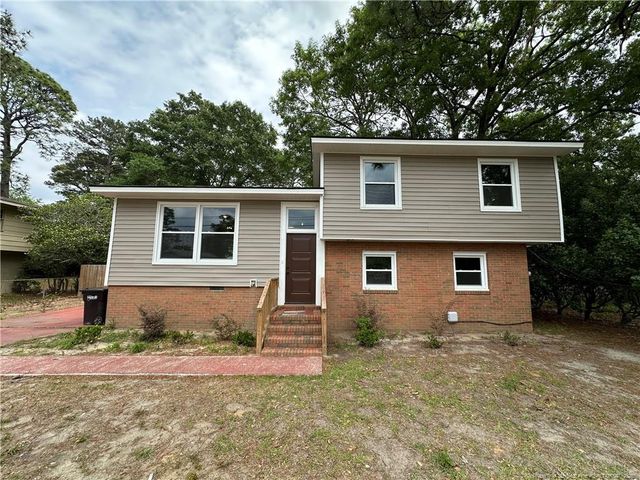 1819 Cawdor Drive, Fayetteville, NC 28304